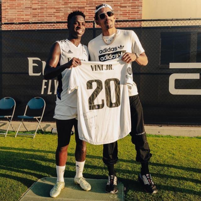 验伟大与长 验伟大与长