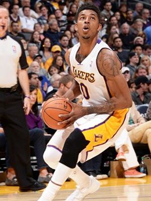 争冠步伐 争冠步伐